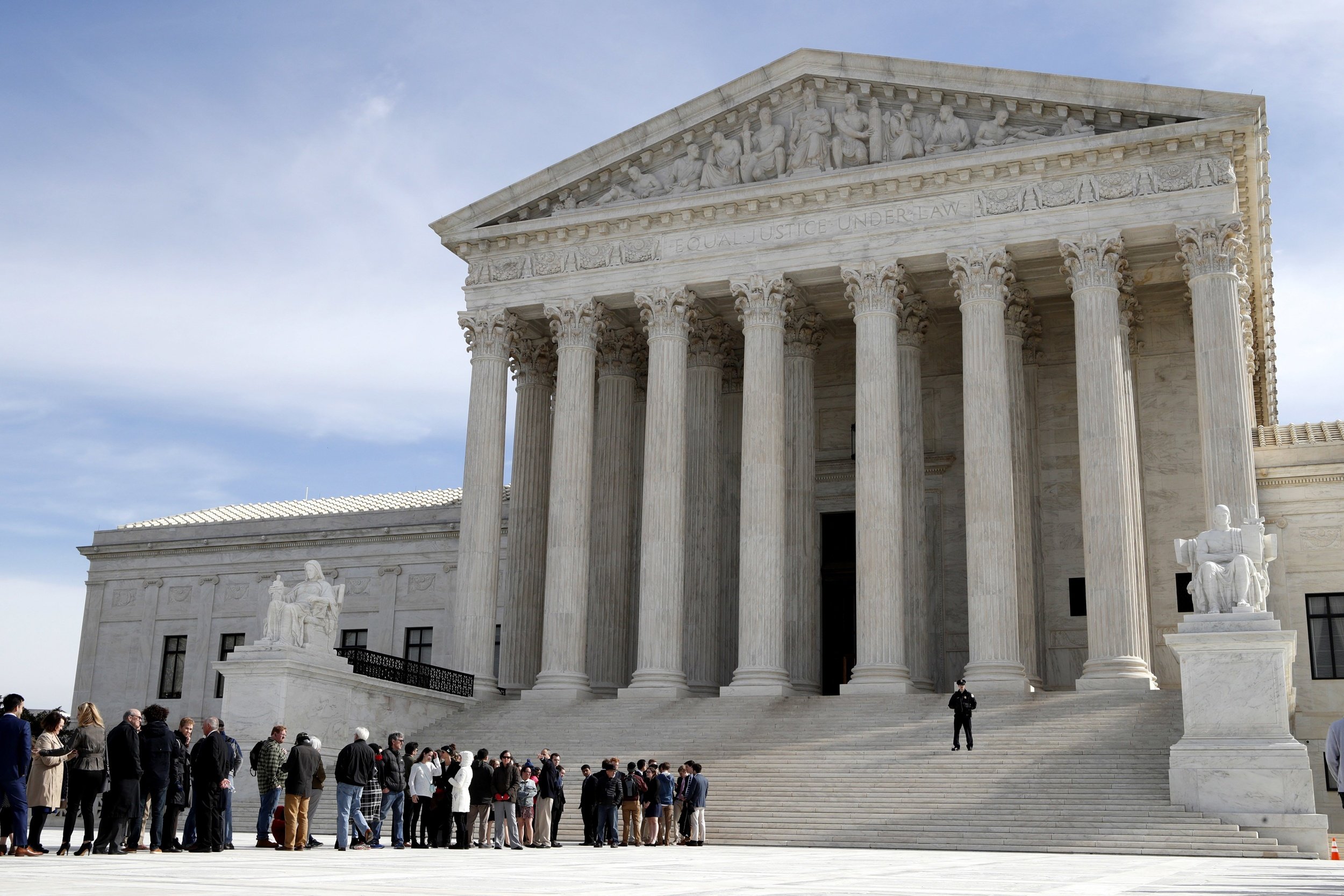 No Supreme Court Decision on Federal Sports Betting Ban, Online Odds Disappear