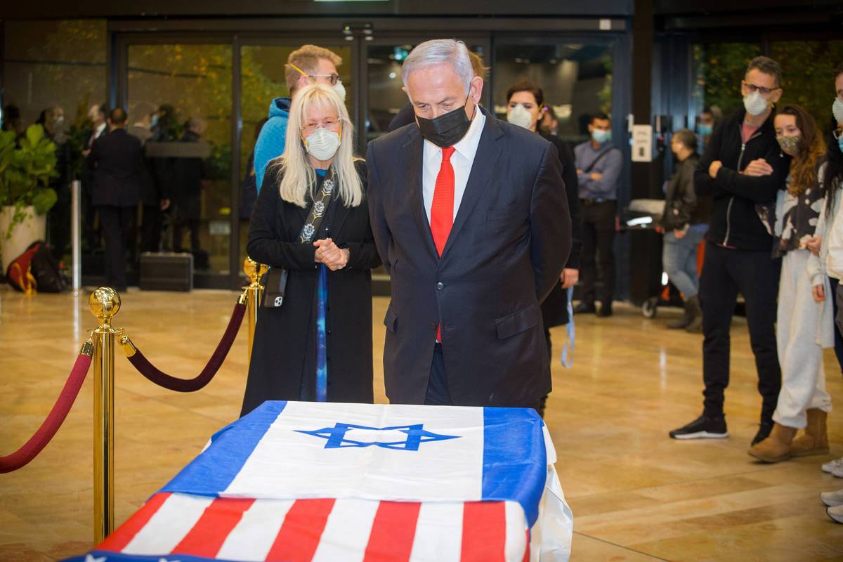 Sheldon Adelson Buried in Jerusalem, Netanyahu Honors ‘Great Jewish Patriot’