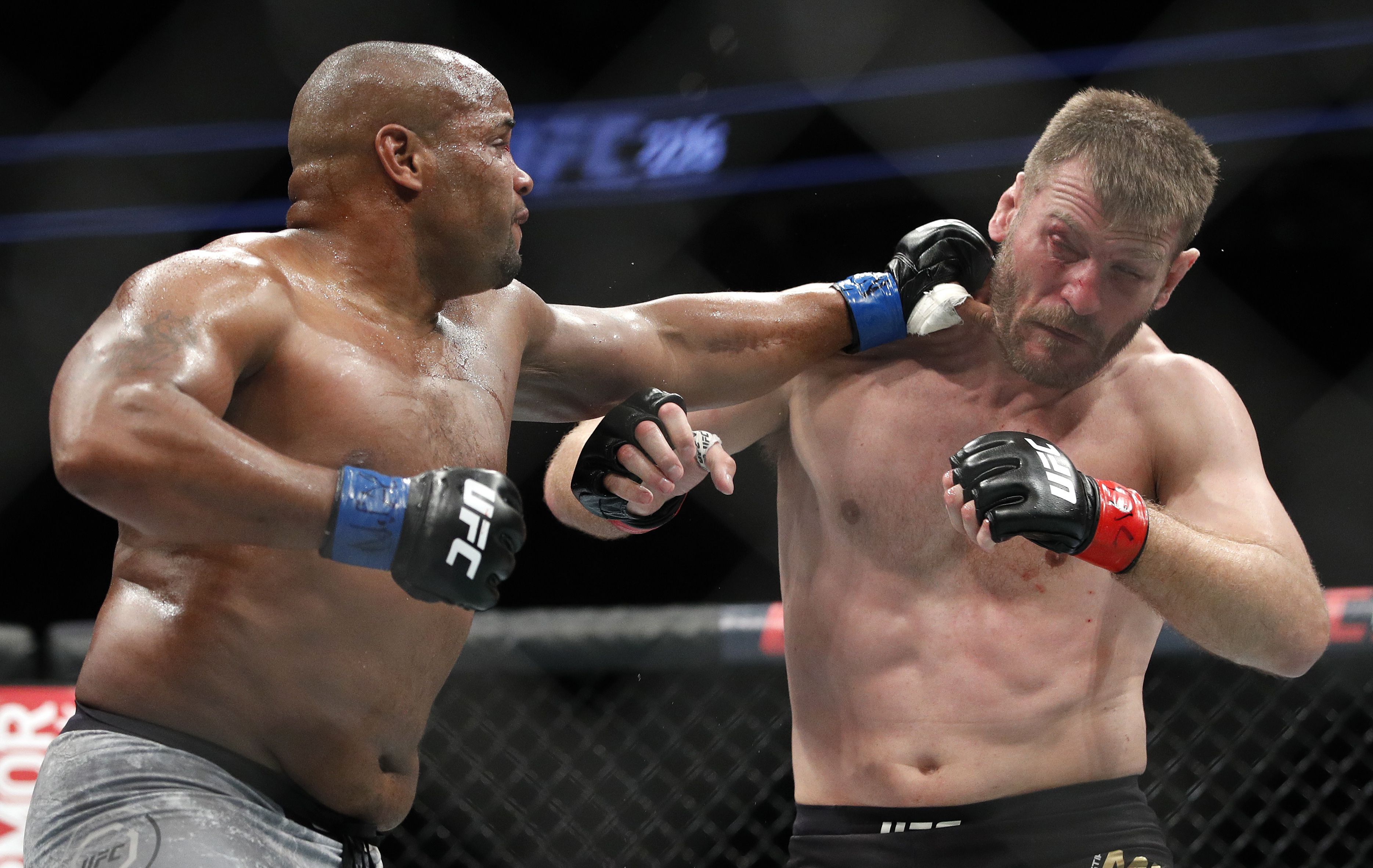 UFC 252 Odds: Cormier Enters Third Bout vs. Miocic as Slightest of Favorites