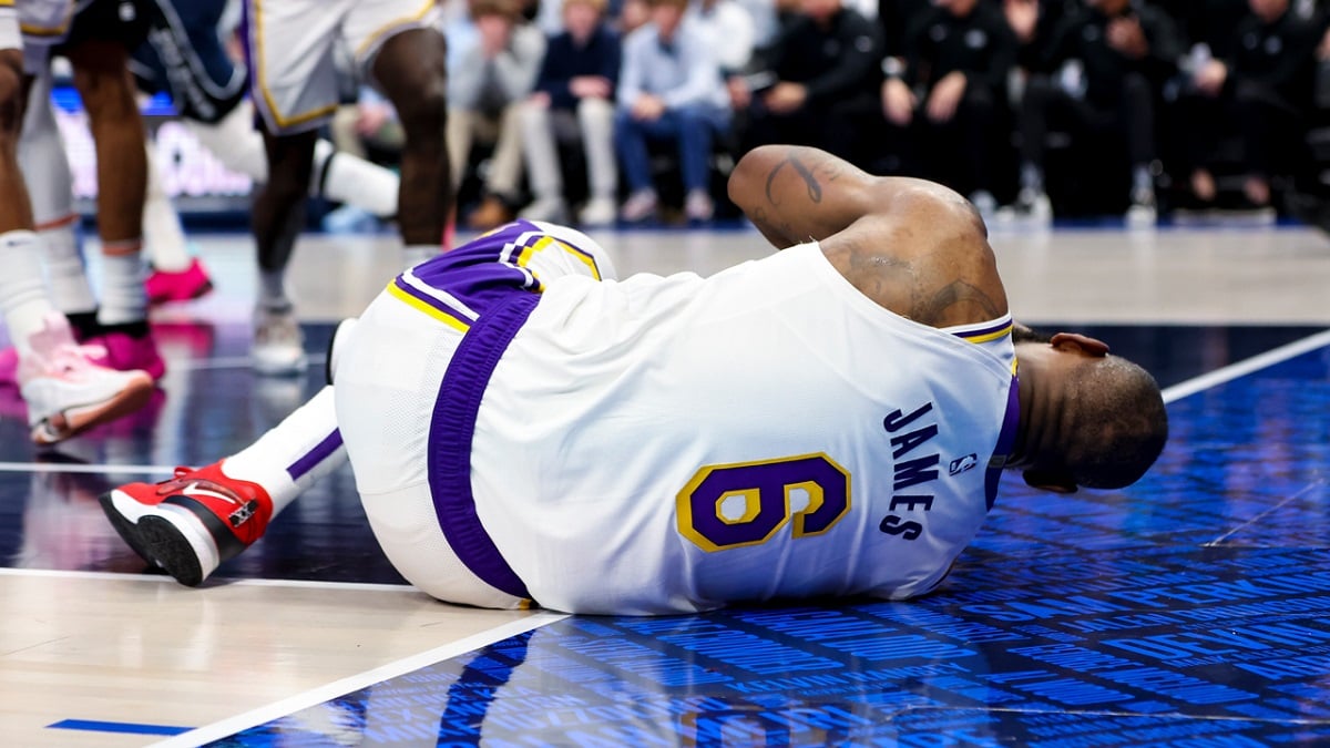 Los Angeles Lakers in Trouble, LeBron James Out Indefinitely