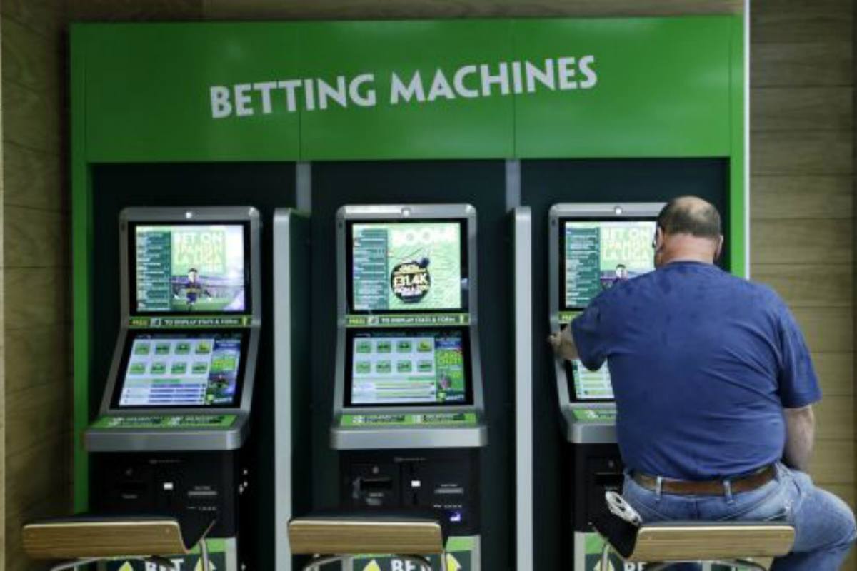 UK Bookmakers Paddy Power, Ladbrokes Accused of Abetting Gambling Addict